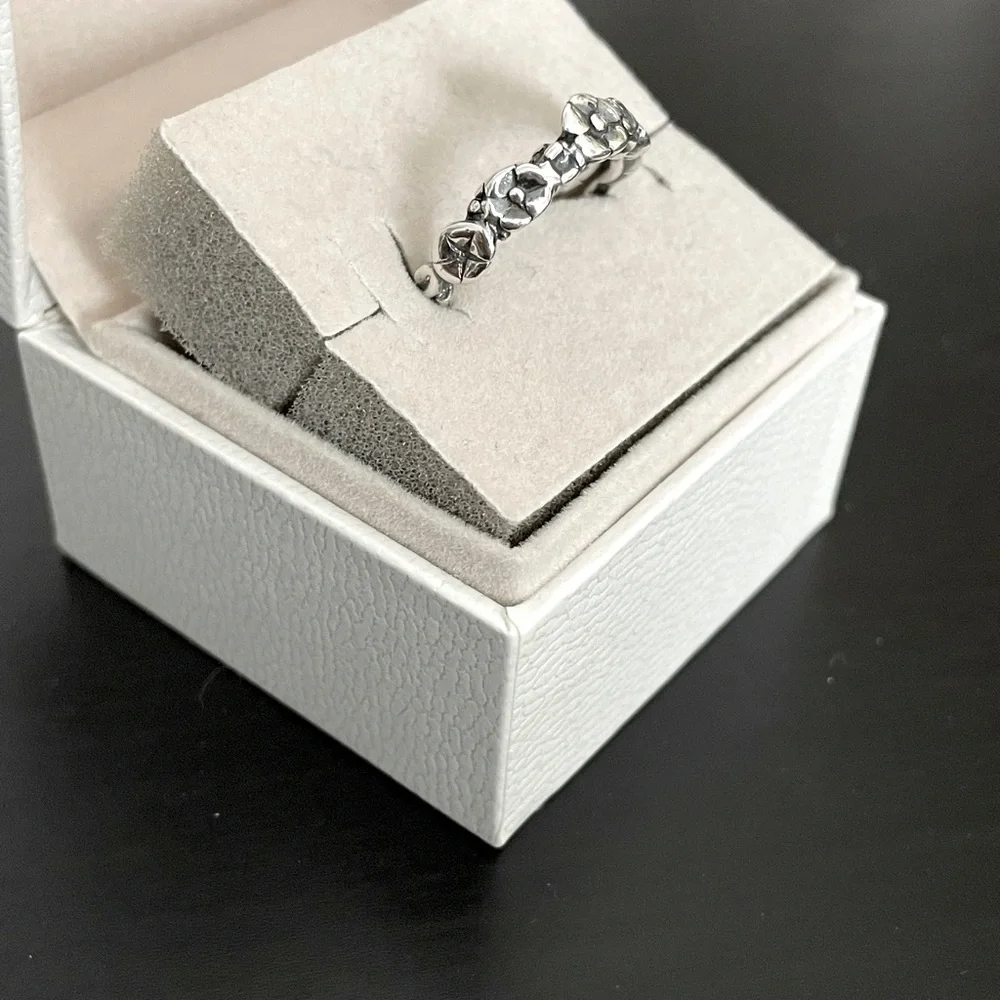 Trollbeads Baby’s Breath Ring - Picture 2 of 3